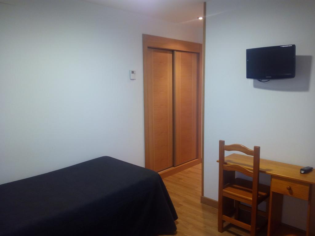 Hostal Plaza Mayor De Almazan Bagian luar foto